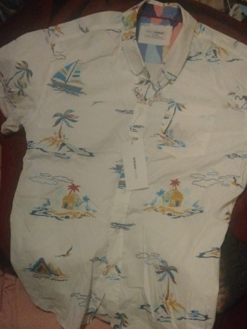 Men's White Tropical Print Short-Sleeve Shirt XL. Slim Fit. New W/ Tag